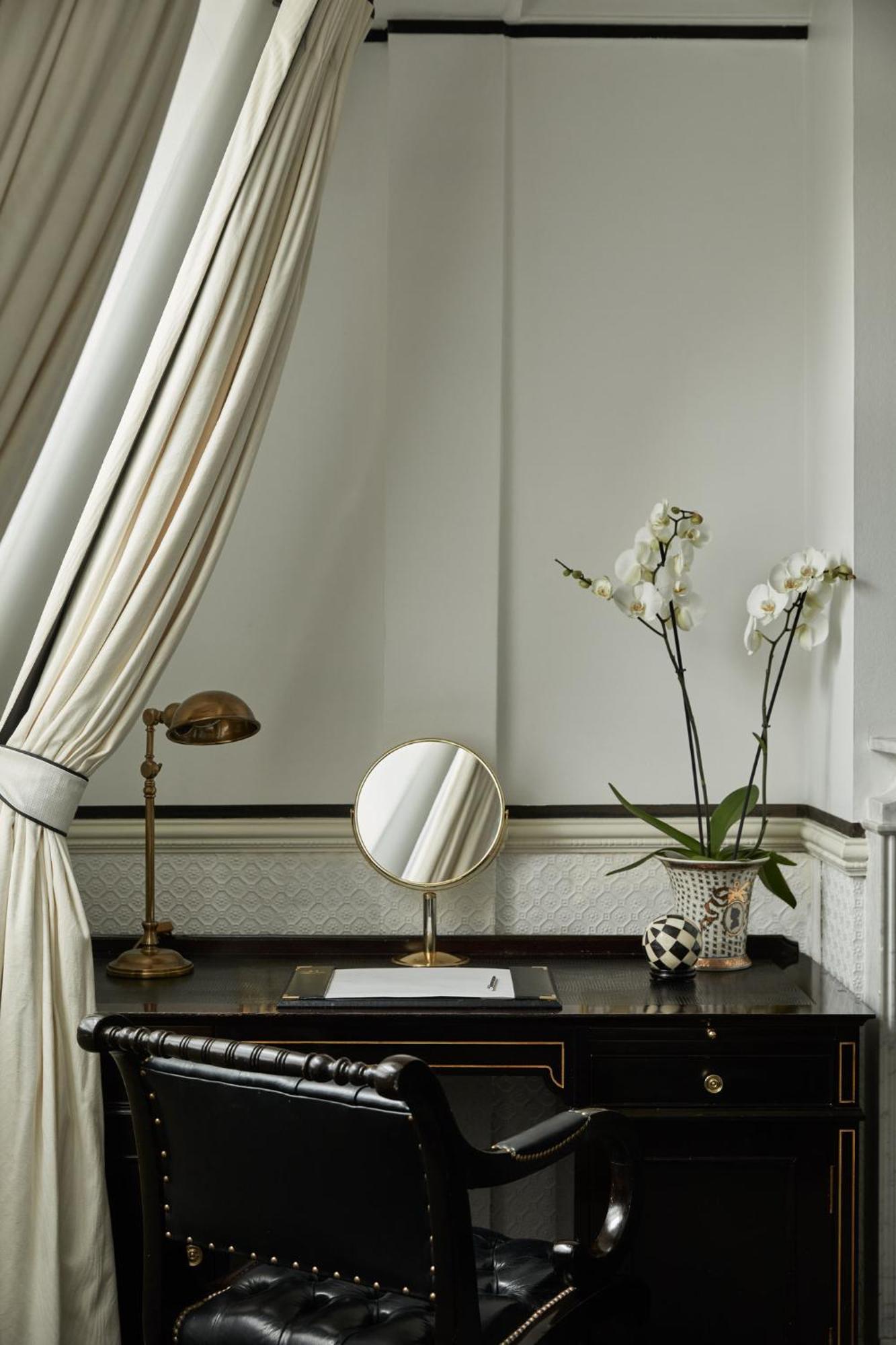 41 Hotel Londres